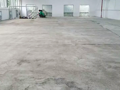 防静电自流平地坪